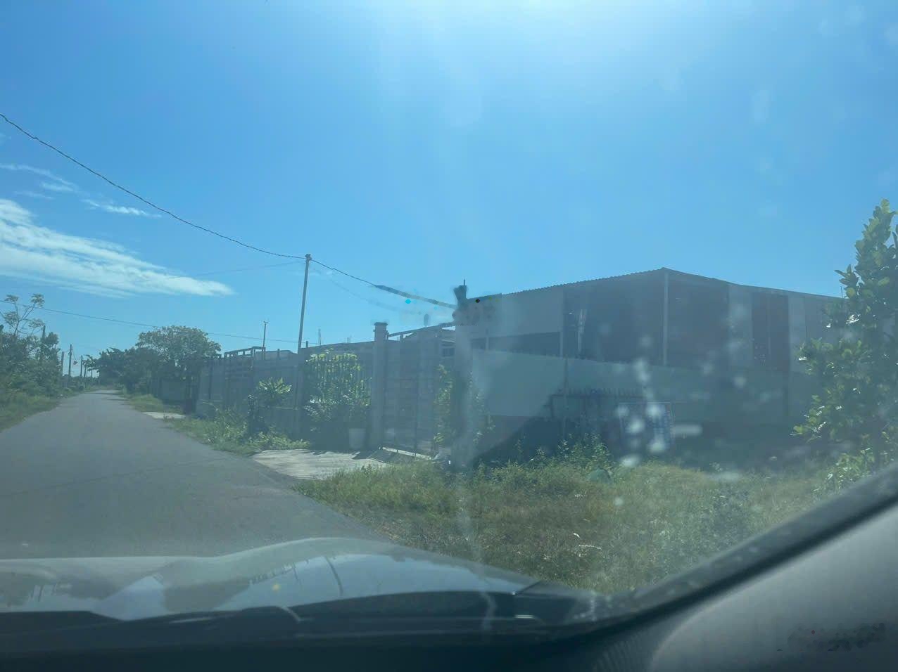 Bán lô đất siêu rẻ tại xã Đá Bạc Bà Rịa vũng tàu diện tích 190m2 giá 600tr thổ cư 80m2 mặt tiền nhự