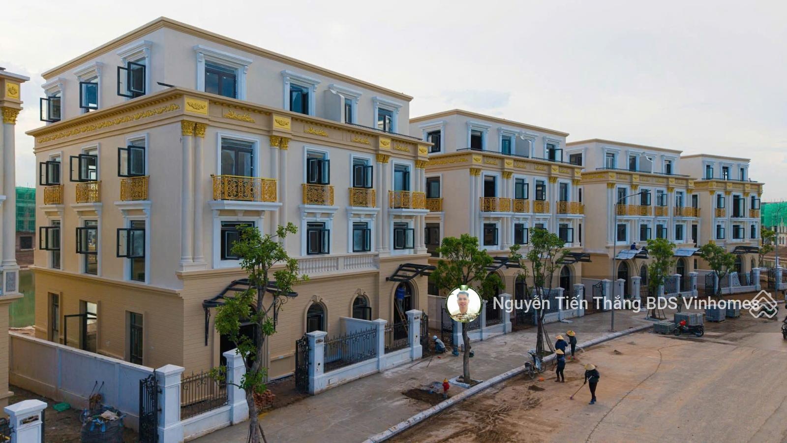 Biệt thự phân khu hoàng gia chiết khấu tới 40%. chỉ 50 suất cho nđt nhanh tay. lh ngay 0868926893