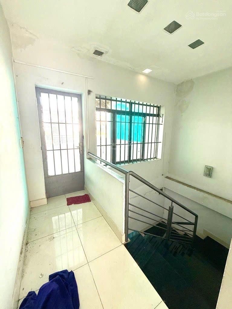 Vip bình thạnh - hẻm thông xe hơi ngủ trong nhà - giáp bạch đằng tầng -13ty5