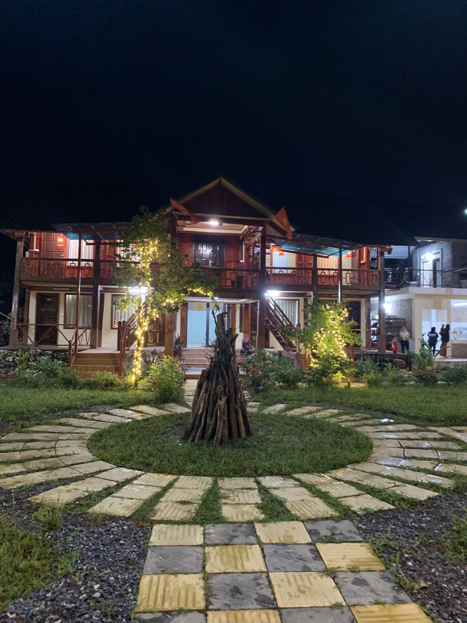 Chuyển nhượng lại cực phẩm nghỉ dưỡng 5000m view cánh đồng, núi ba vì 3 khu nhà sàn đang khai thác