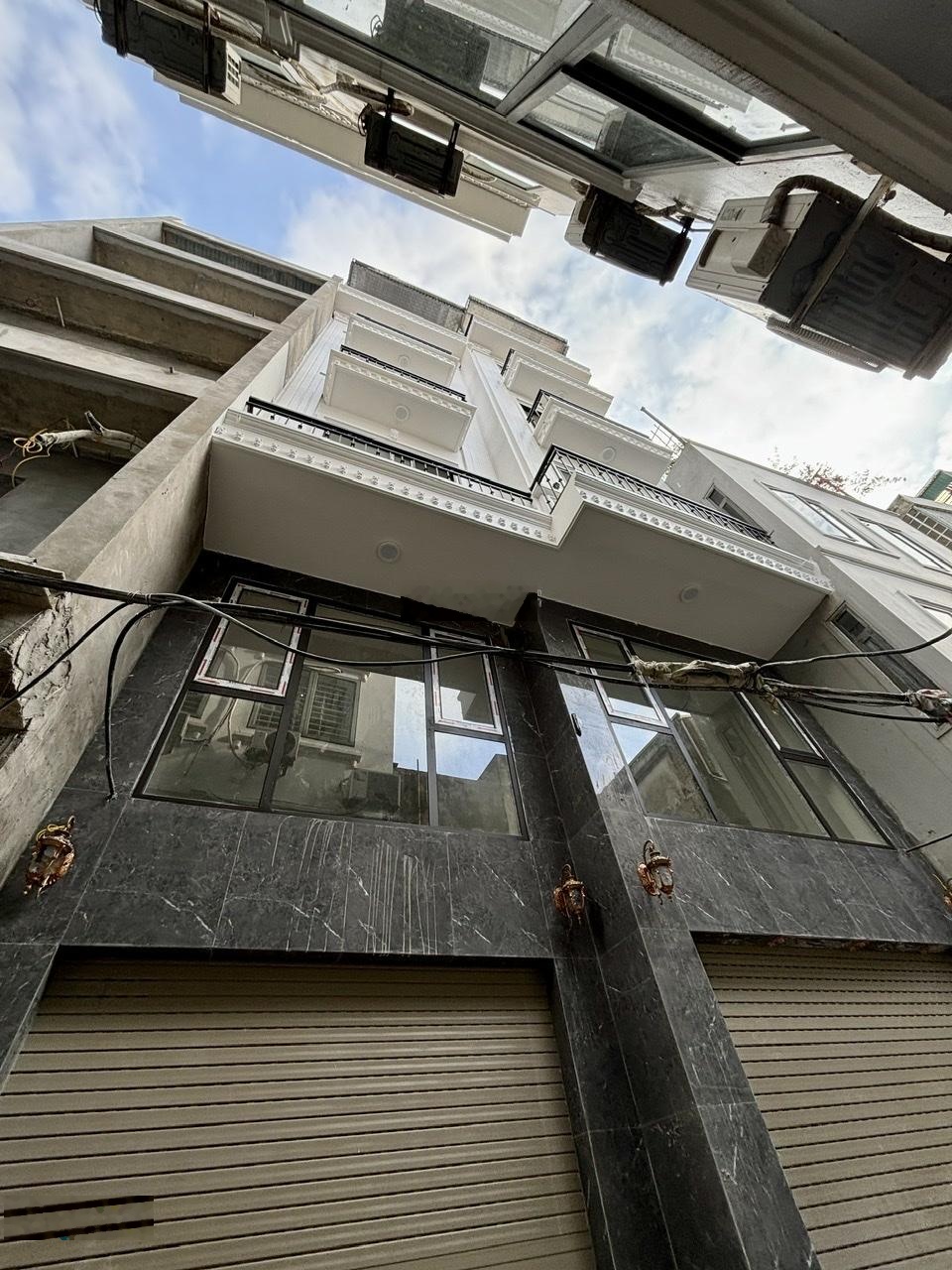 Bán nhà thượng thanh, oto vào, đường thông, thang máy, hiếm đẹp