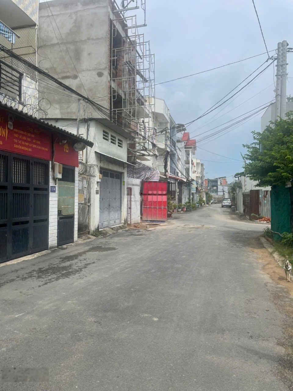 Bán đất hẻm 12 đường 339, Phước Long B, Q9, đường xe tải, KDC hiện hữu, tiện ích xung quanh đầy đủ