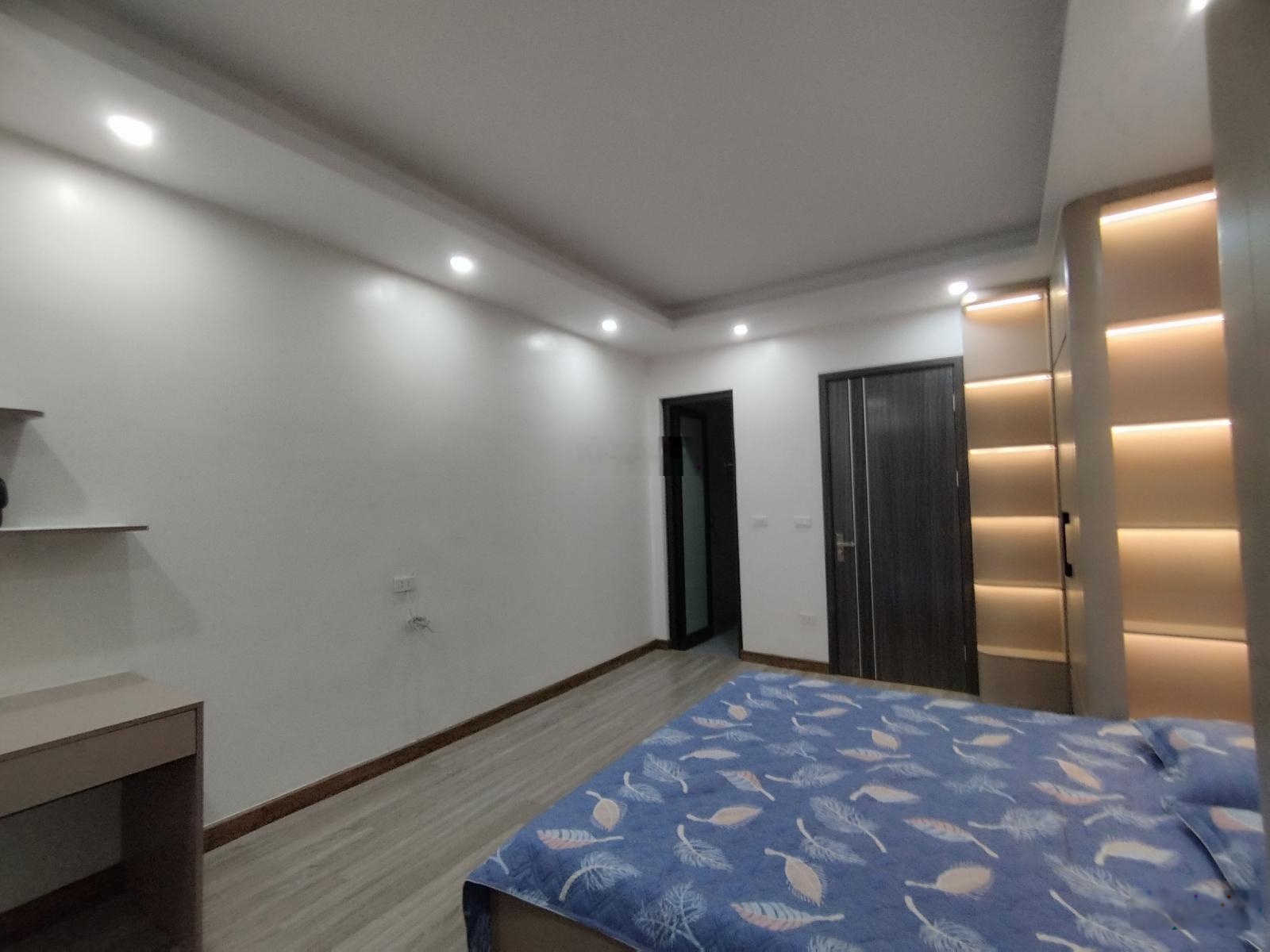 Chính chủ bán nhà Dương Văn Bé, nhà đẹp, 30Mx5 Tầng, 8.2 Tỷ, LH: 0943282848