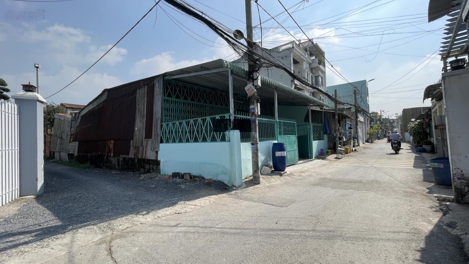 Đất 269m2 hxh gần mt quốc lộ 13, hẻm 1/ bên hông vạn phúc city giá 21 tỷ tl chính chủ