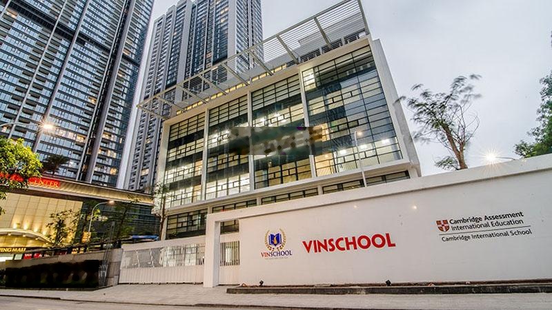 Tôi chính chủ cần bán nhanh căn hộ Vinhomes Metropolis 2n2vs, 75m2. View thoáng đẹp. Giá 17 tỷ