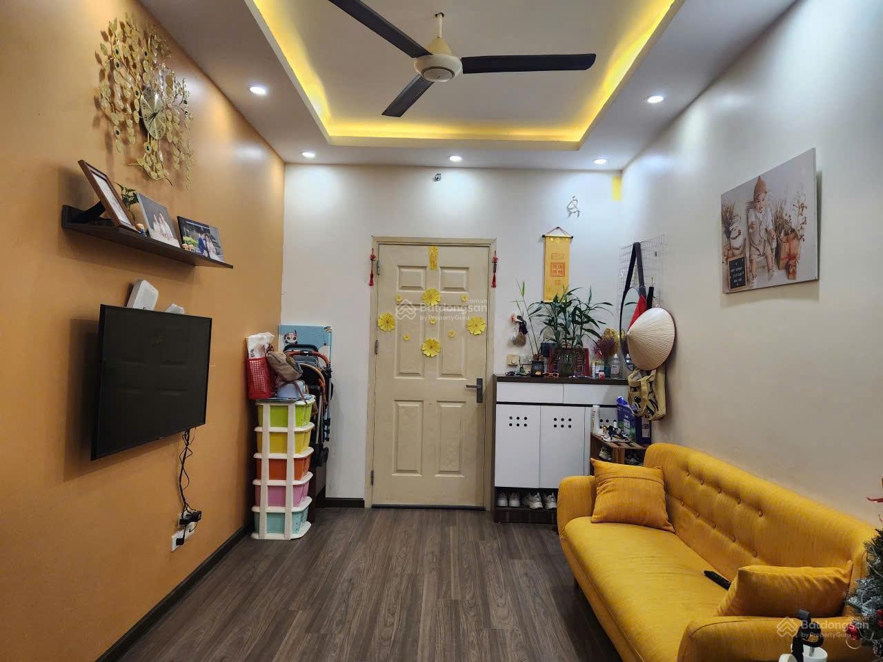 Chính chủ bán căn 2 phòng ngủ 72 m2 rộng rãi chỉ 3,5 tỷ tại HH Linh Đàm