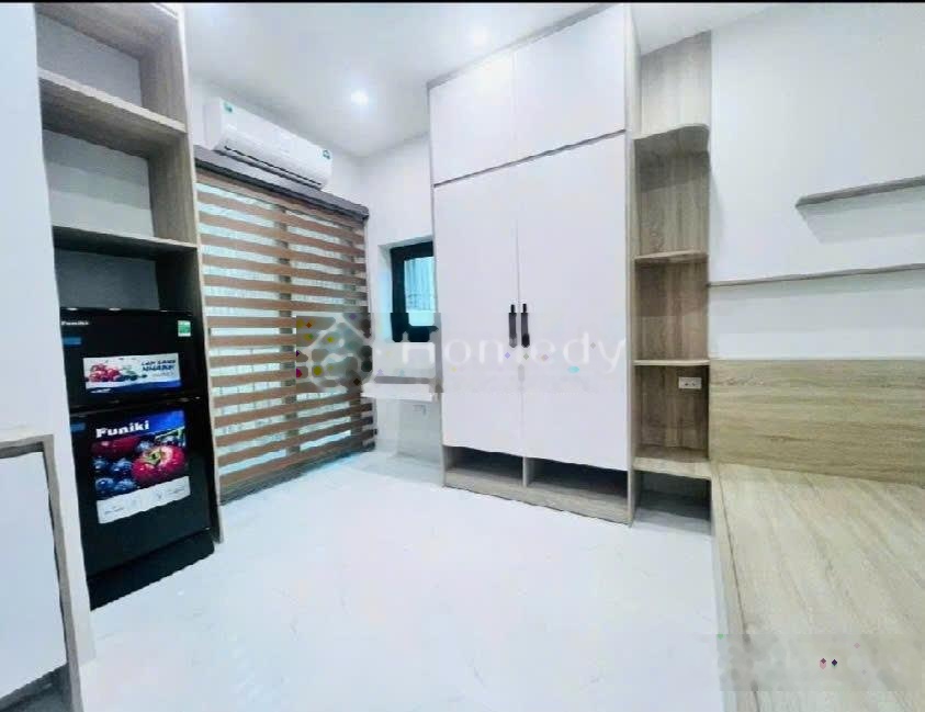 Bán nhà dòng tiền phố Hoàng Mai, DT 50 m2 x 5 tầng thang máy