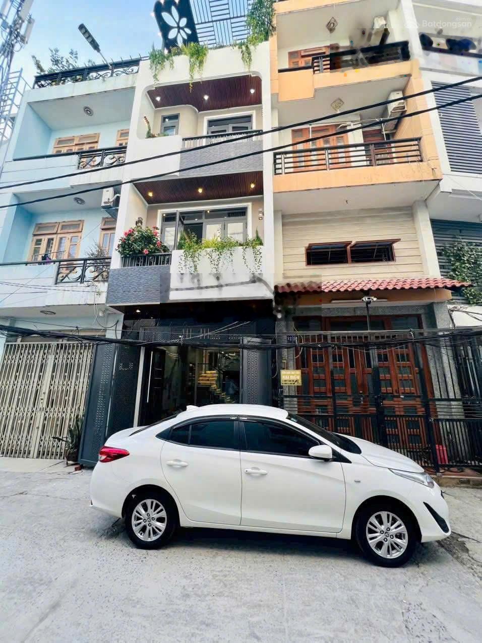 Tiền Đây Chứ Đâu! Bán nhà 4Tỷ750/79m2 Điện Biên Phủ - Quận1 gần Công Viên Lê Văn Tám. cho thuê 28tr