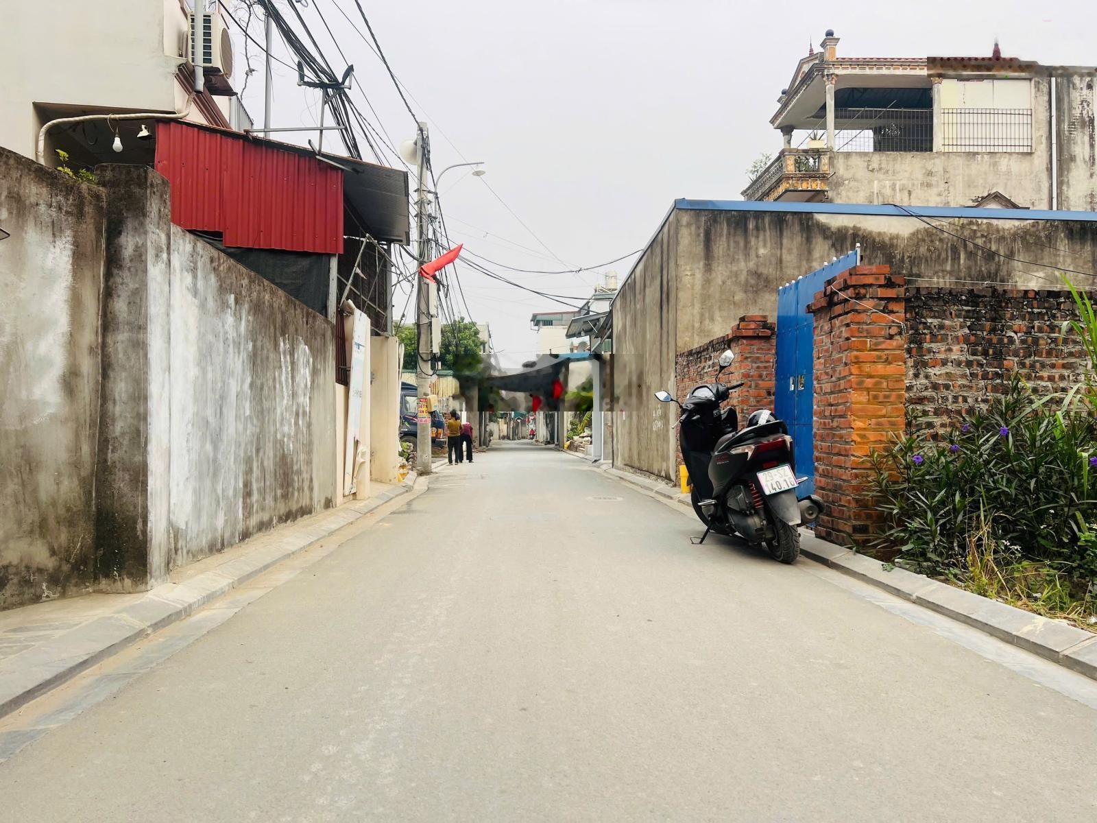 Hàng Hiếm Trục Chính Lương Quy 75,8m,Cách 150m ra Đường Lớn,Gần Trường Chợ TT Xuân Nộn,Giá Mềm