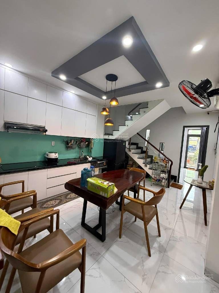 Nhà mặt phố 5PN, 5WC, 44m2 tại Tân Quý, 13 tỷ VND giá cực chất