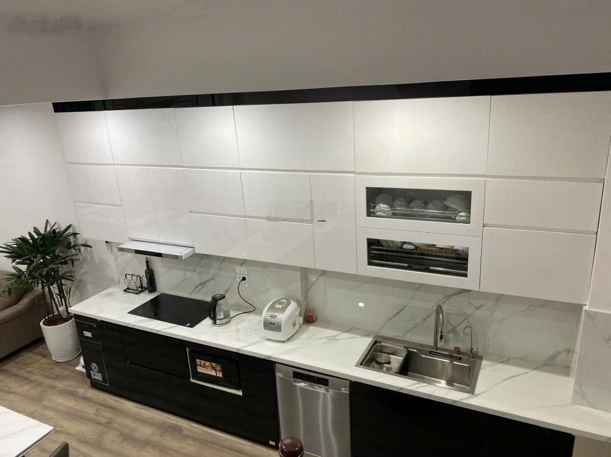 Cực hiếm 15tỷ190 có nhà 51m2 x 5 tầng mặt ngõ ô tô tranh trung tâm quận cầu giấy.