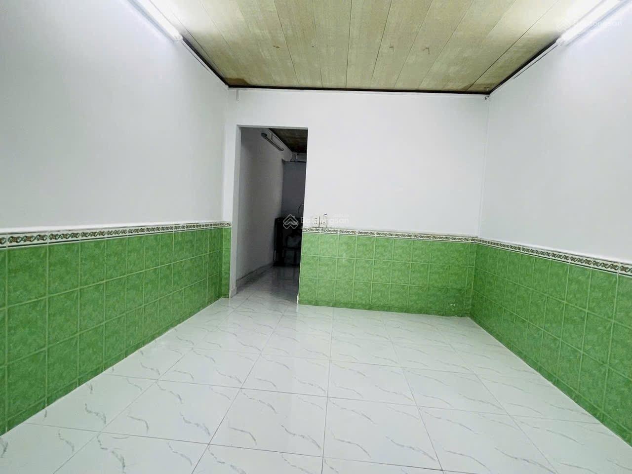 Hẻm xe hơi kinh doanh - ngay cầu chữ y sát q5, q1 - 100m ra mặt tiền - sát vách chợ rạch ông - tiện