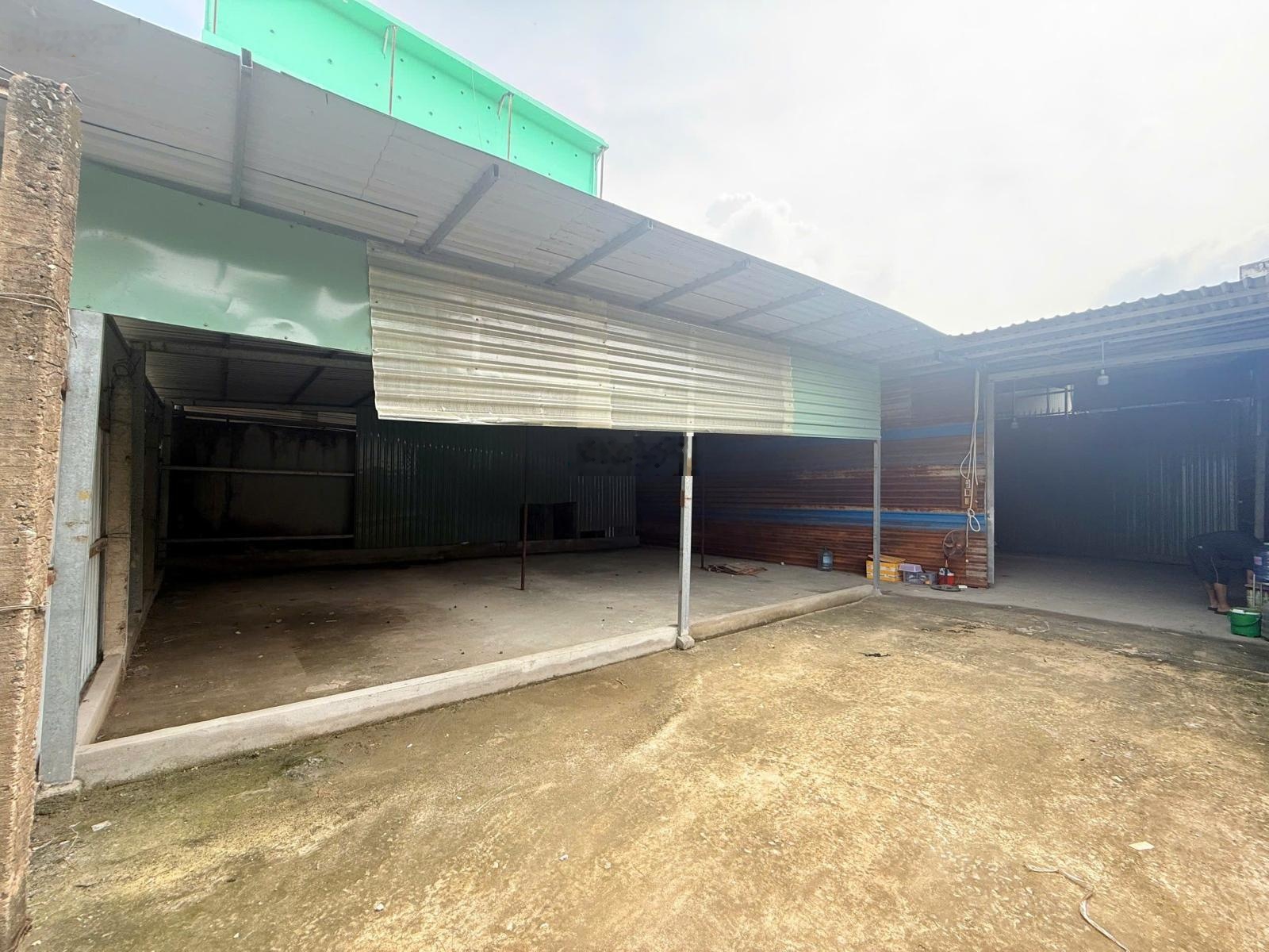 Cho thuê kho xưởng phường Bình Hưng Hòa A, điện 3pha, tải 5tấn, giá 15tr, SX mọi ngành nghề