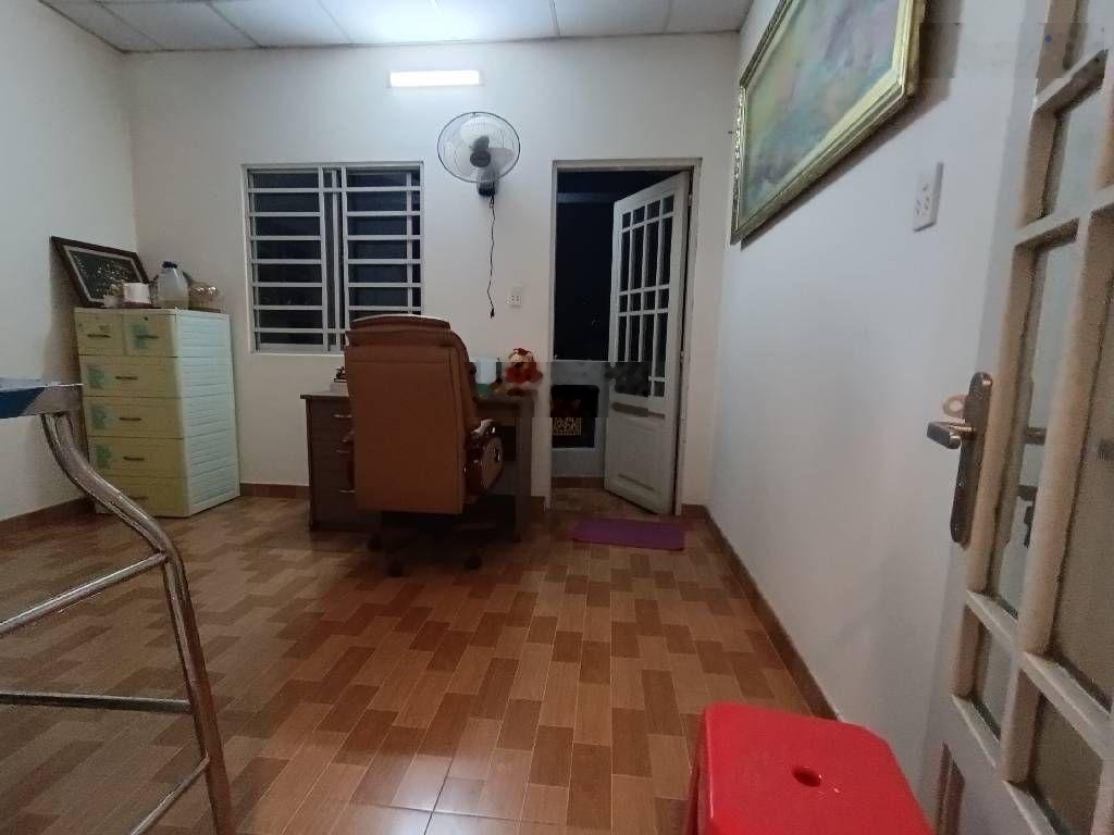 Gấp bán nhà 4 tầng - góc nguyễn thị thập huỳnh tấn phát quận 7 - dt50m2 (4x12) - chỉ 4tỷ nhỉnh