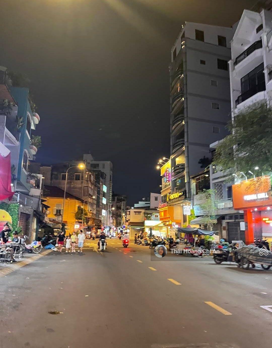 An cư quận 1 - ngã tư đề thám +cô bắc - 2 mặt hẻm thông - 65m2 - chỉ 9.89 tỷ