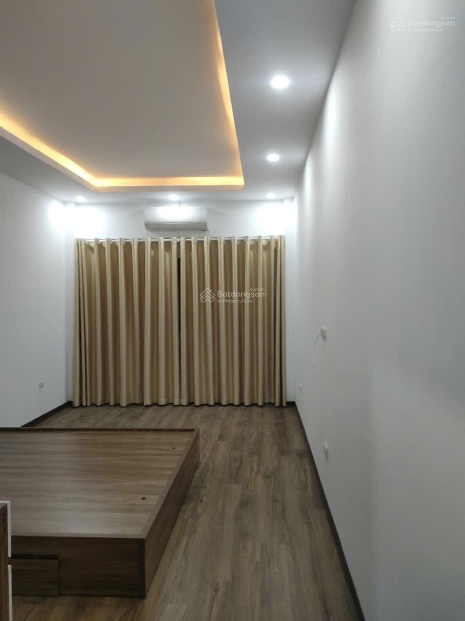 Cho thuê nhà nguyên căn mặt đê yên nghĩa