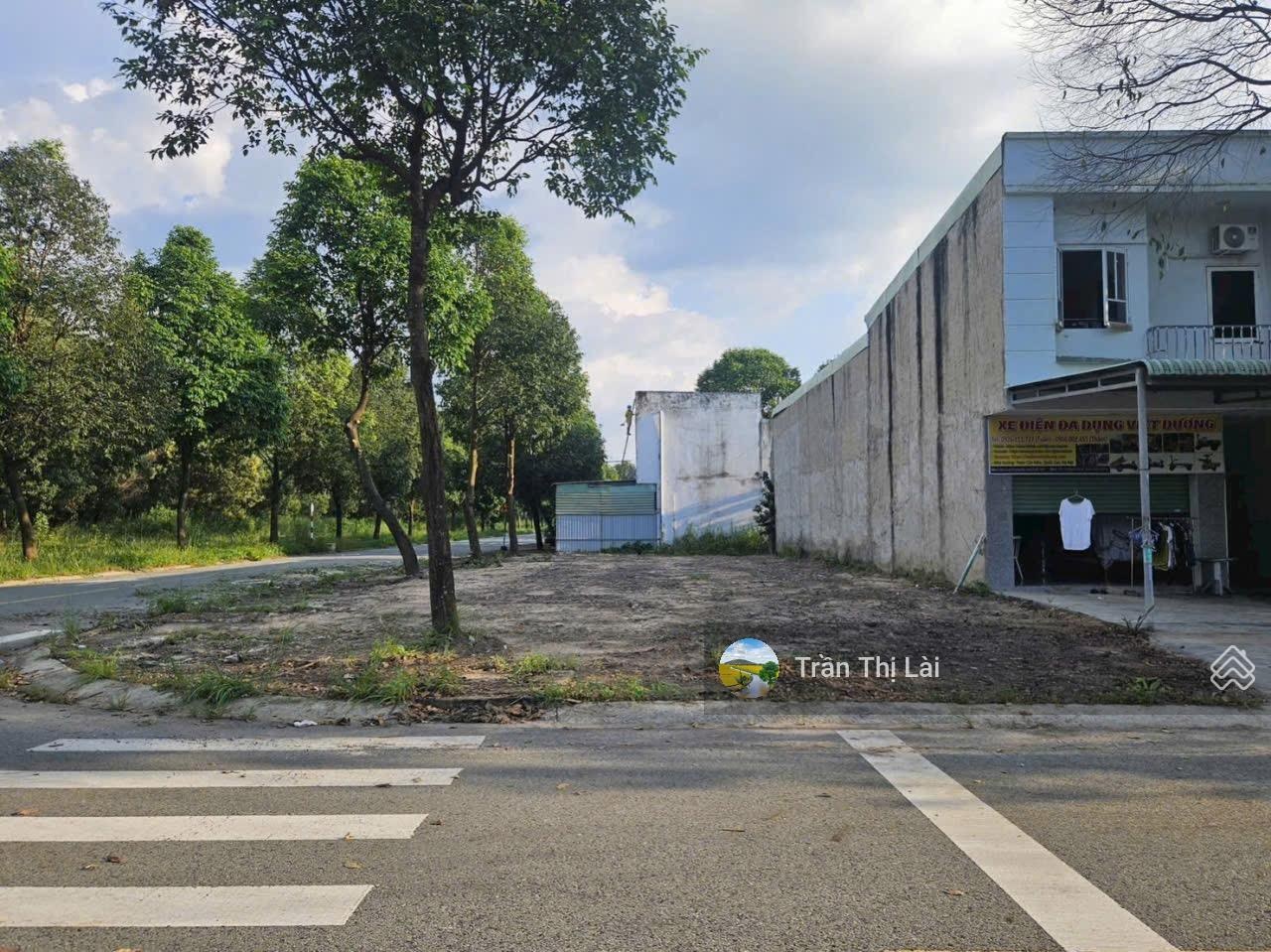 Lô góc 2 mặt tiền đường N7-5B xây tự do qua QL13 100m sát bên Chợ KCN Bàu Bàng, khu đông dân SHR