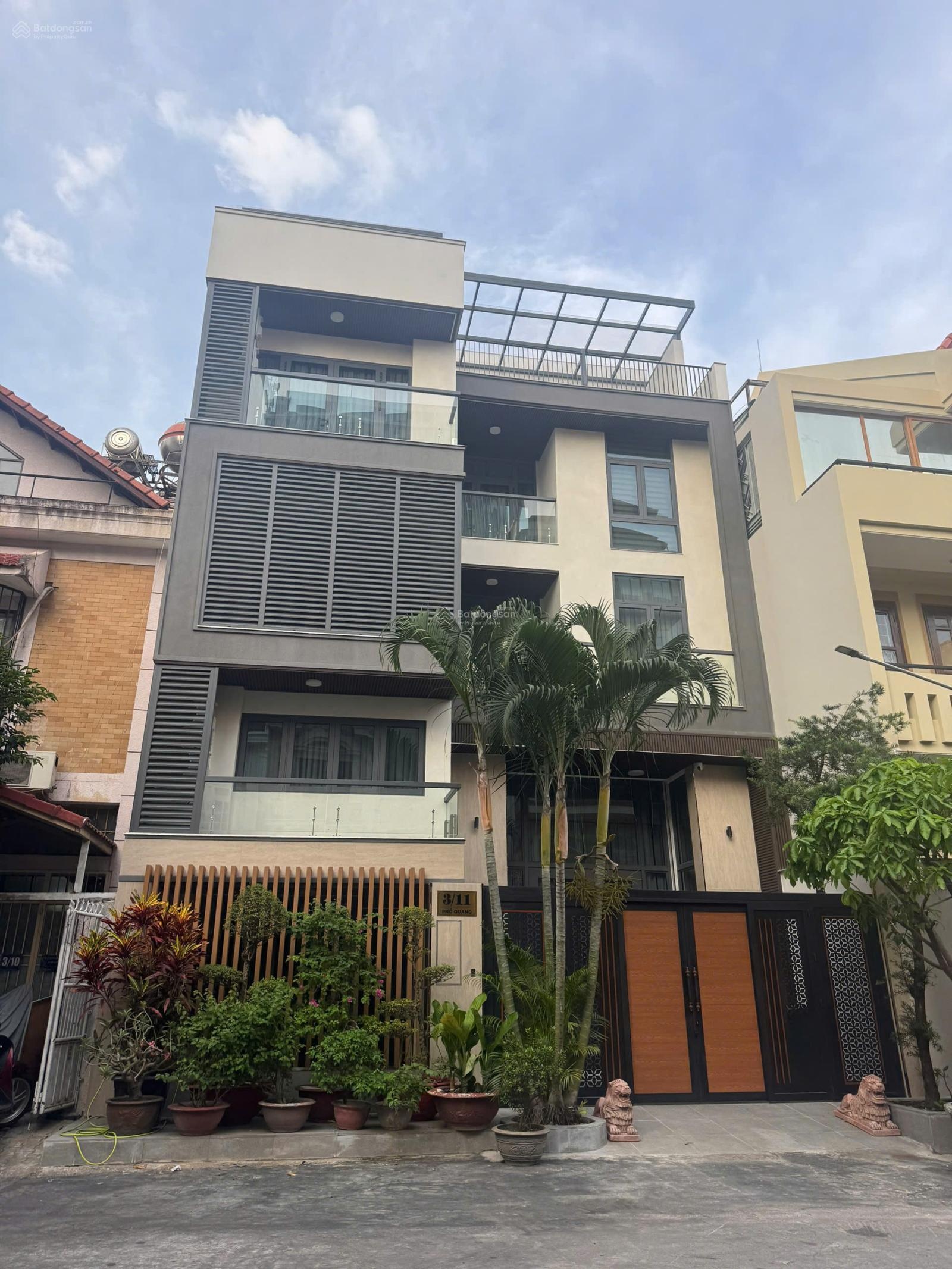 Hạ giá bán gấp trước Tết Tây nhà đường Hai Bà Trưng, Quận 1, 5mx22m - 4 tầng - Giá bán: 32tỷ