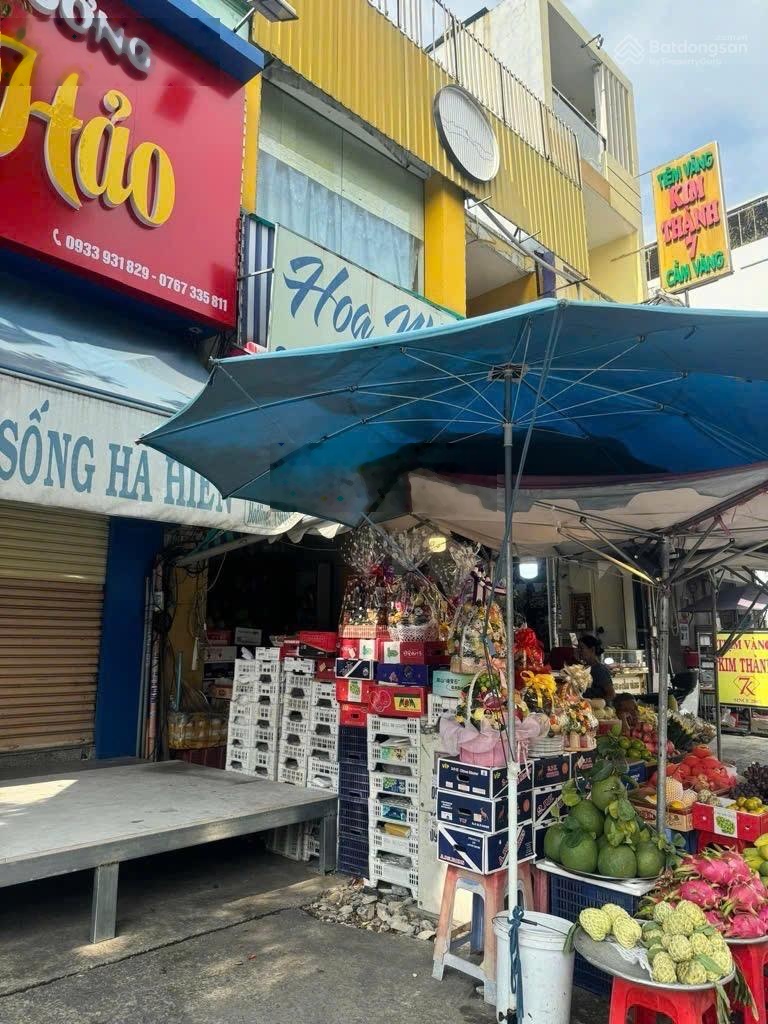 Tân phú - căn góc 2mặt tiền - ngay chợ kinh doanh sầm uất - 66m2 - 4tầng - dòng tiền 20tr/tháng.