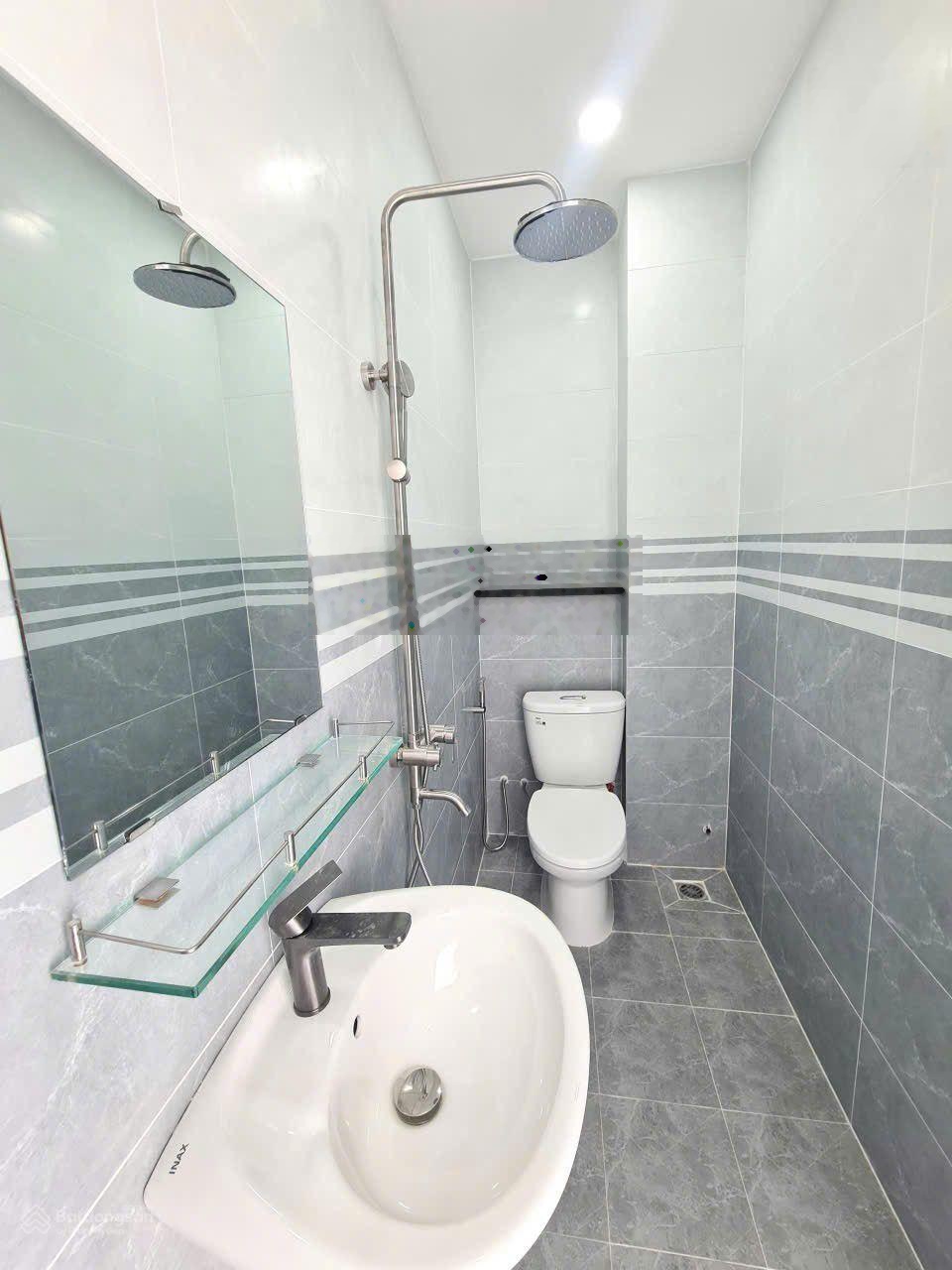 Nhà sẵn, vào ở hoặc cho thuê ngay! kdc đ. long phước, gần chợ long phước, quận 9
