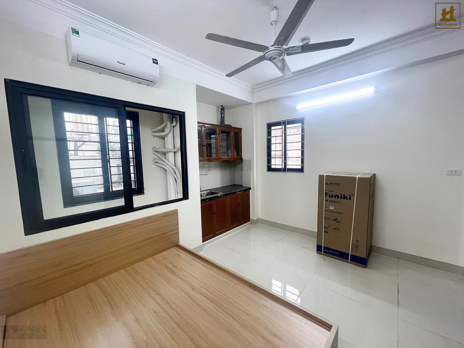 94 cầu bươu studio full đồ - gần bệnh viện k - oto đỗ cửa - giá từ 3tr5