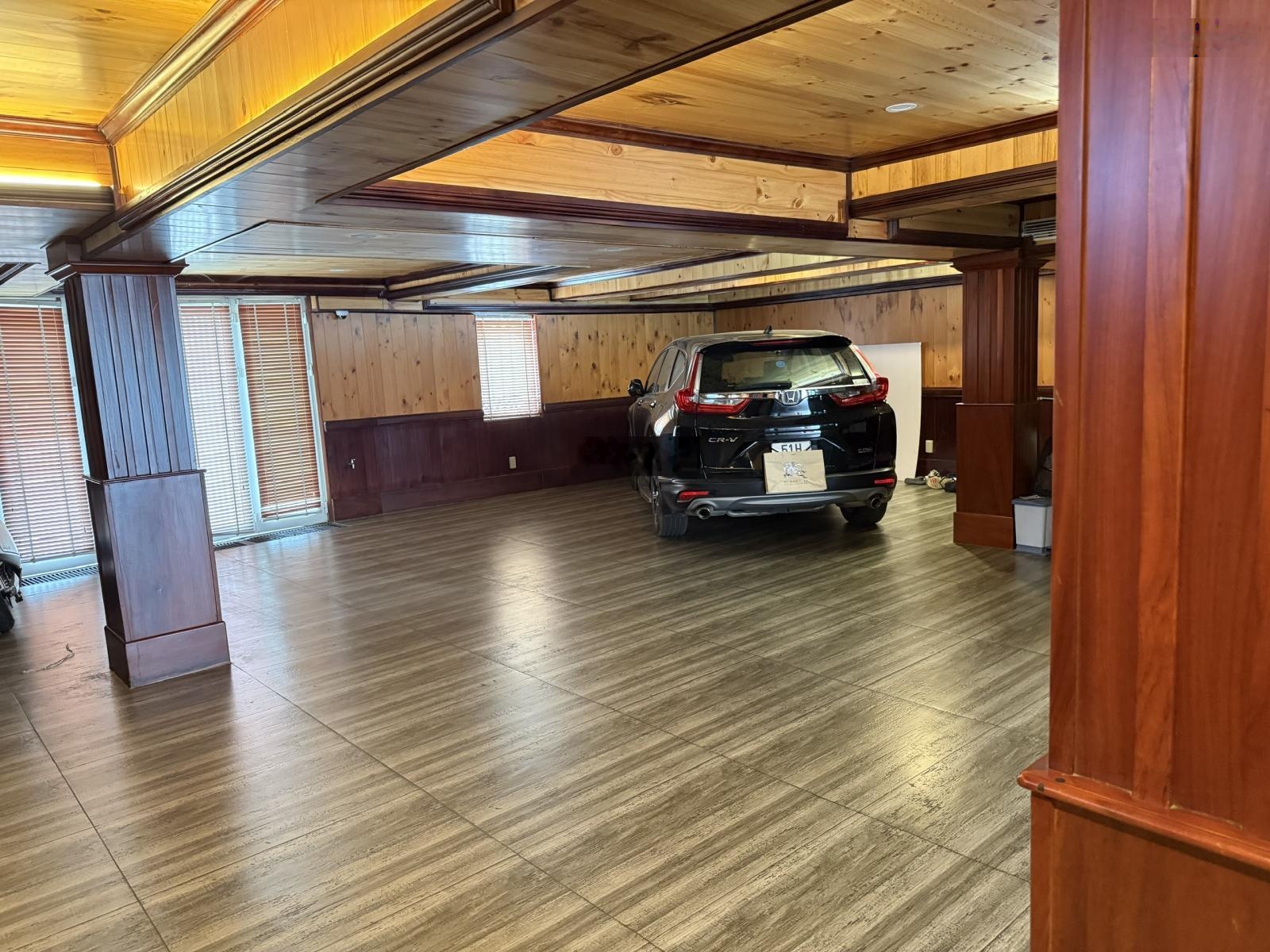 Cho thuê mặt tiền cityland garden hills ngang 16m giá chỉ 60tr y hình