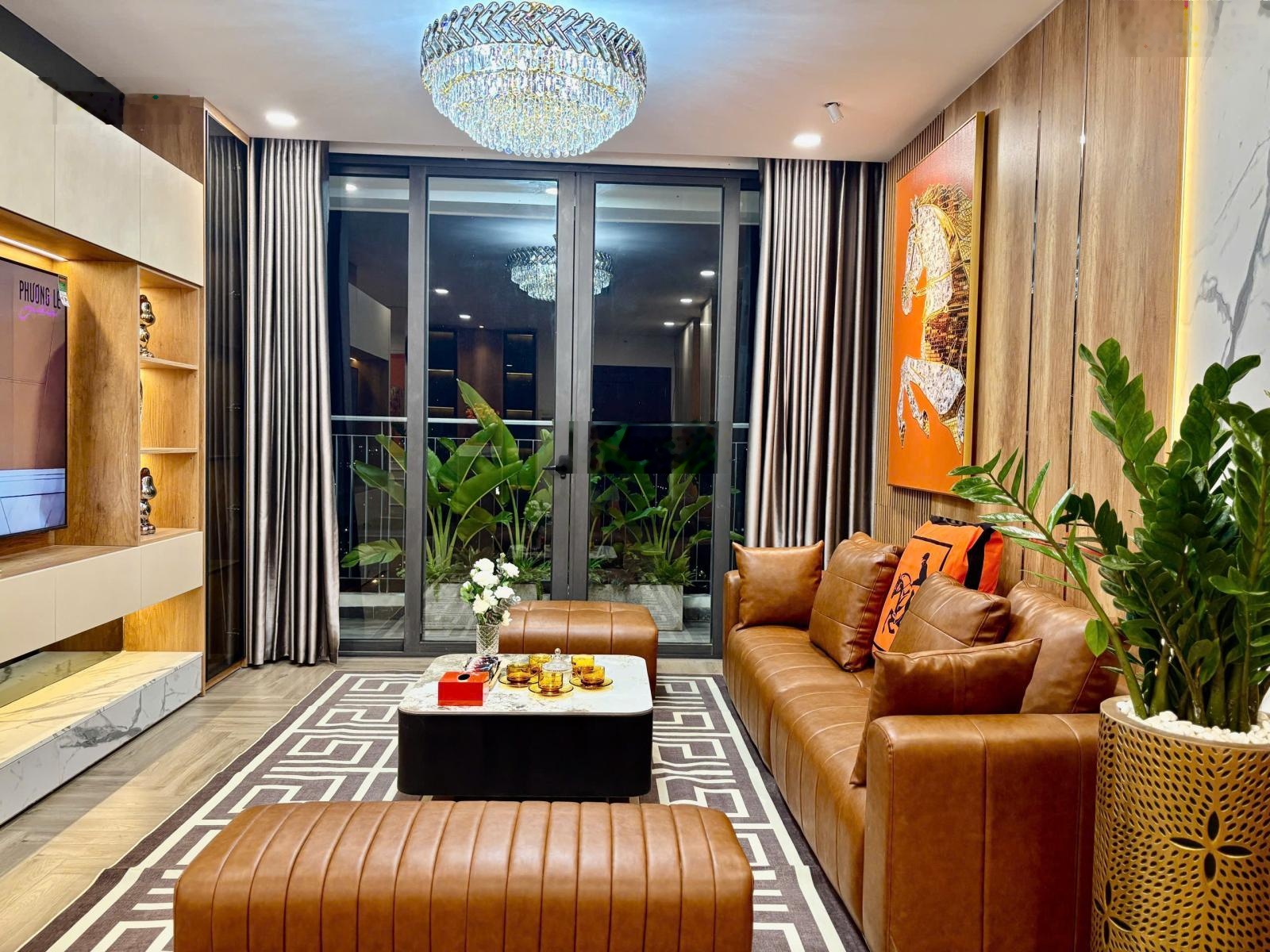 Chính chủ bán căn 3 ngủ, 123m2 tại The Golden Palm, ban công Tây Bắc, full nội thất cao cấp, sổ đỏ