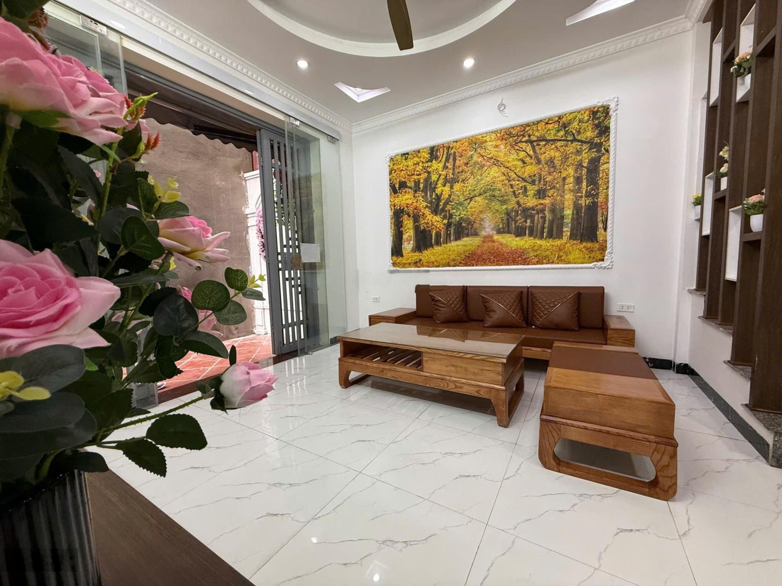 Cần bán gấp, nhà đẹp full nội thất, cạnh chợ, rá tốt nhất Yên Nghĩa trong đê, đầu tư lh 0866881551