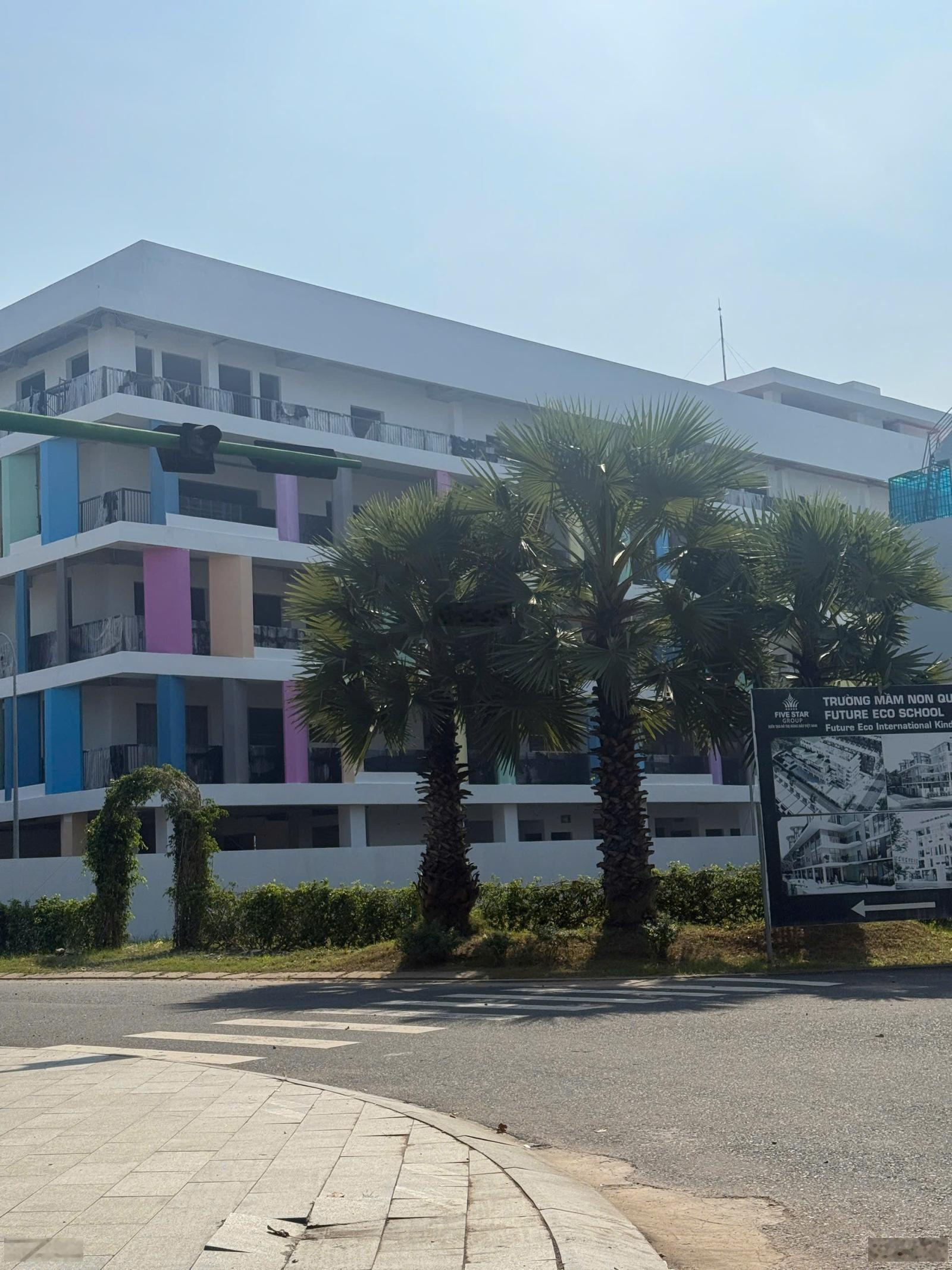 Bán lô đất đẹp duy nhất kđt năm sao eco city