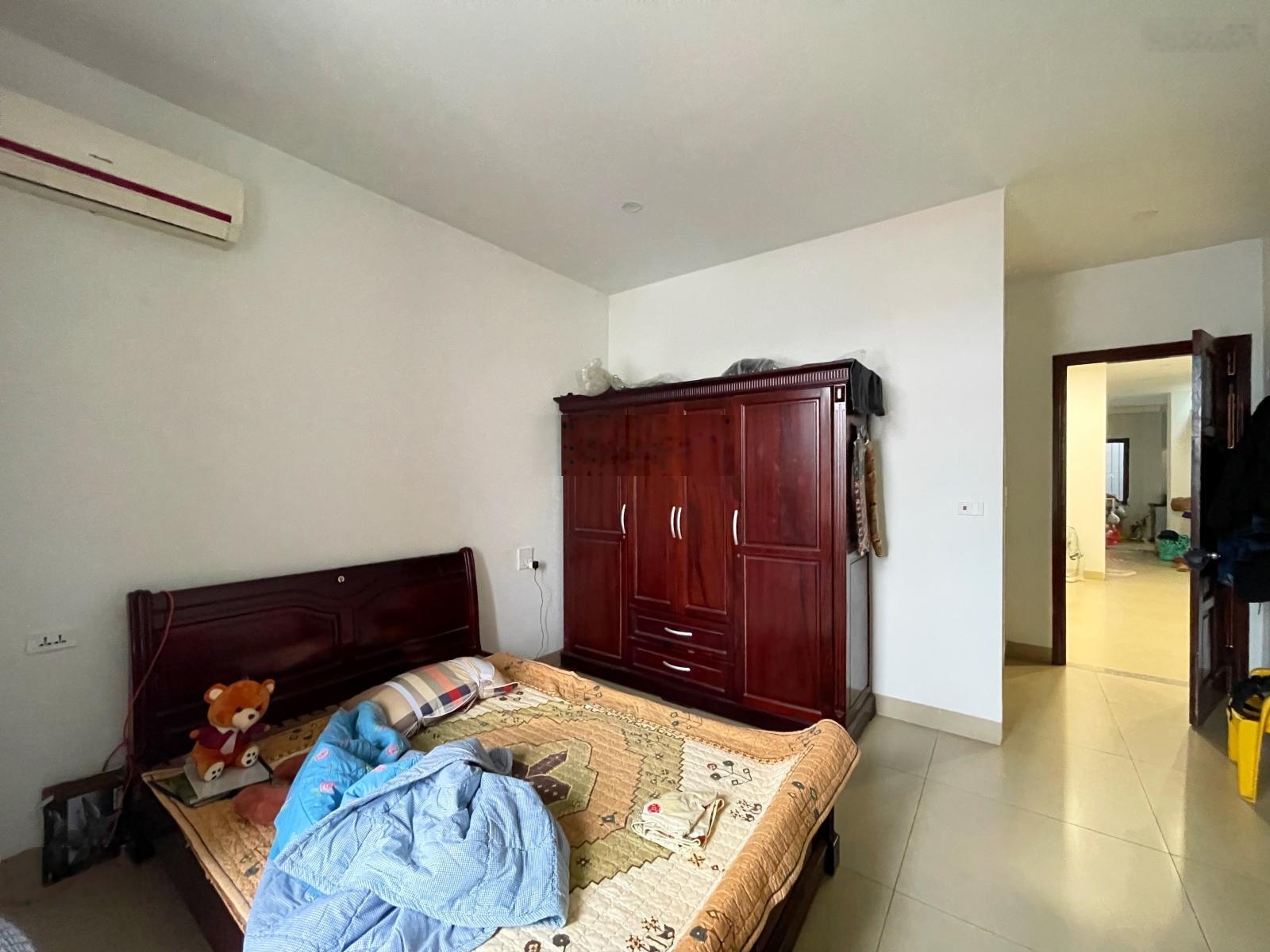 Nhà mặt đường tuyến 2 Lê Hồng Phong - 144m2 ngang 8.6m - Tầng 1 và 2 thông sàn để kinh doanh