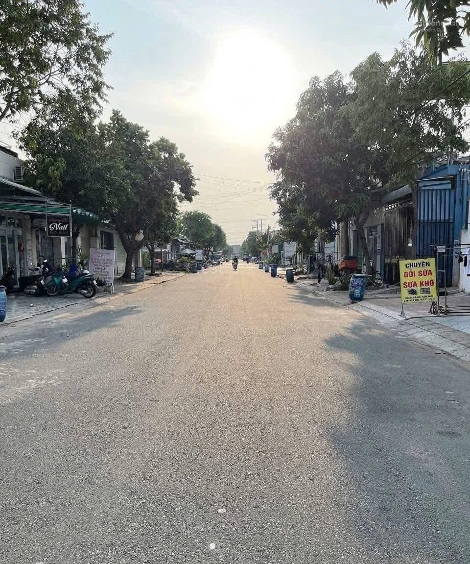 Vị trí đắc địa! Bán dãy trọ đường D7, P. Mỹ Phước, Bến Cát cạnh KCN Mỹ Phước 1