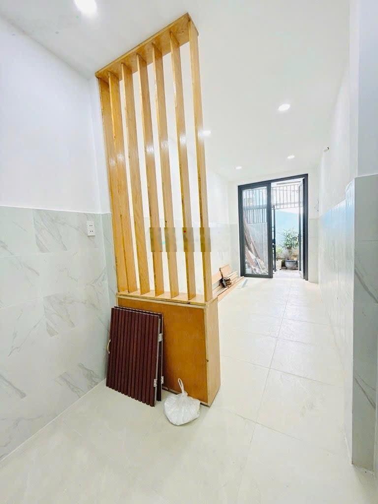 Nhà Mới Chợ Bà Chiểu Bình Thạnh 3PN 50m Ra MT Hẻm Rộng 28m2 Chỉ 3.x Tỷ