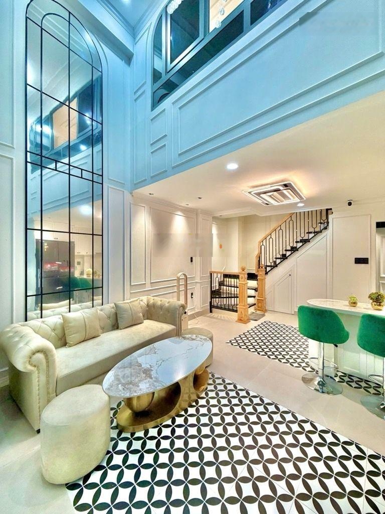 Bán nhà ngay phan xích long , hàng xóm quận 1 . chính chủ