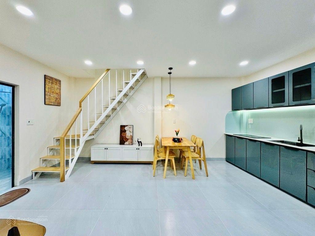 Xô viết nghệ tĩnh - 2 tầng - ngang rộng - full nội thất - gấp bán 3.98 - kết cấu : 1 trệt 1 lầu, 2