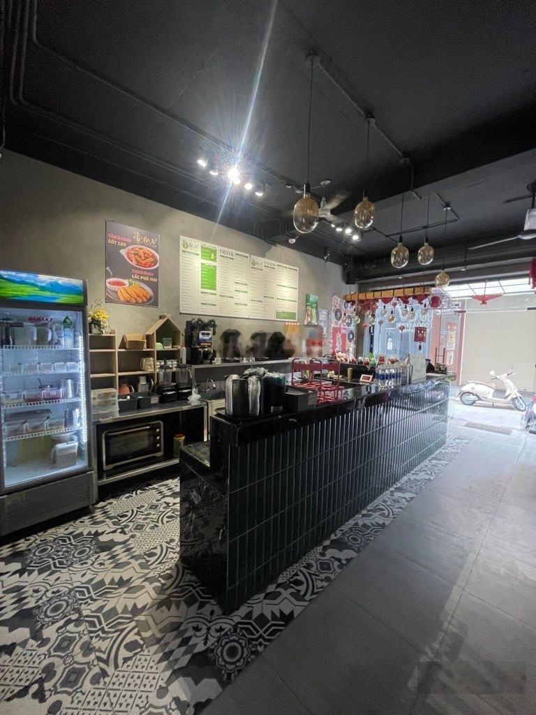 MTKD - Lê Thúc Hoạch - Tân Phú 5.47x11.2m - nhà bốn tầng, đang kinh doanh ổn định - giá hơn 9 tỷ