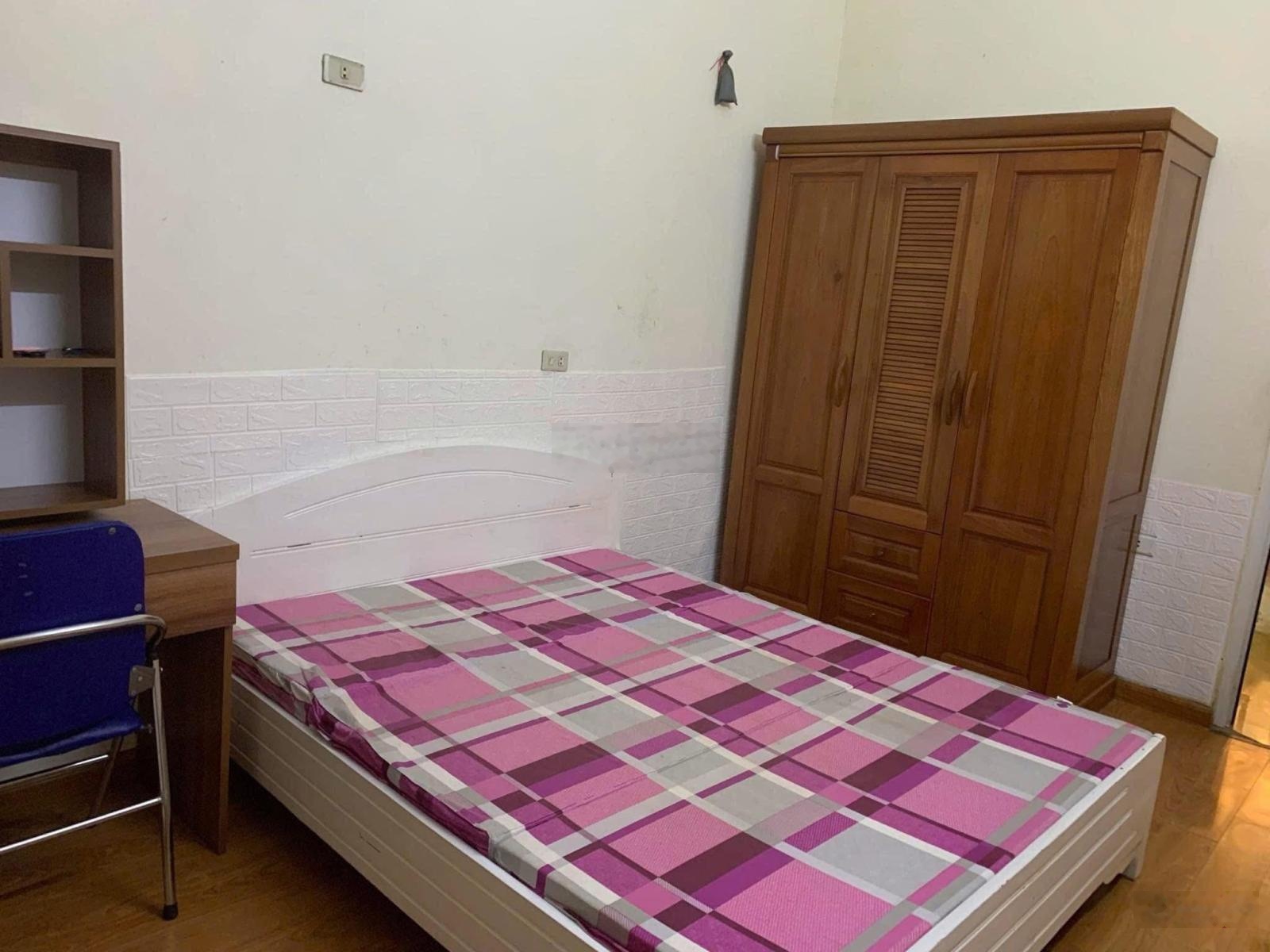 Chính chủ cho thuê nhà nguyên căn tại Định Công - Hà Nội