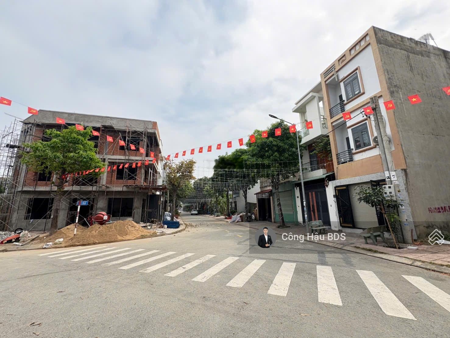 Lô Đất Rẻ KDC Phú Mỹ Hiệp. DT: 60M2 (4x 15M). Đường 10M. Vỉa hè cây xanh. Giá: 3.37 Tỷ Tl nhẹ