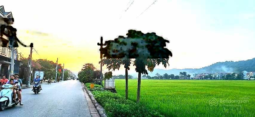 Bán gấp đất 2 mặt tiền, đường 285, Liên Ấp Việt Đoàn. 3,62 tỷ, 100m2 đối diện KĐT Đại học 2 Tiên Du