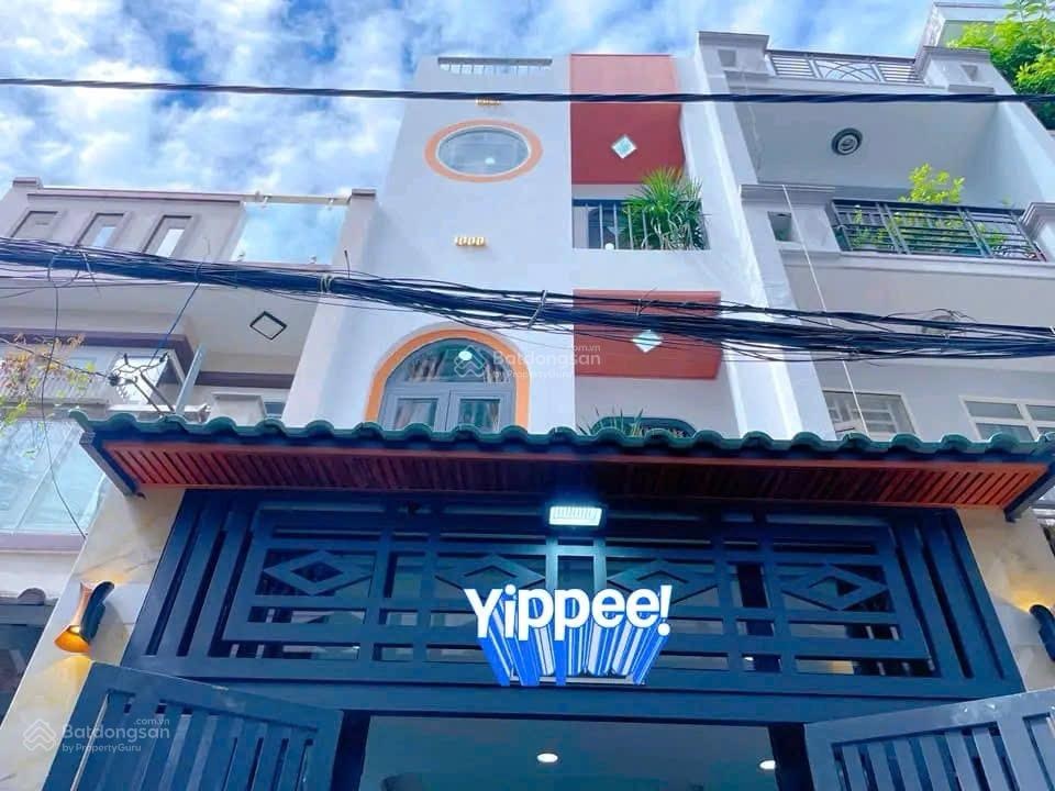 Rao bán gấp căn nhà 70m2 Huỳnh Tấn Phát Quận 7. Sổ hồng sẵn