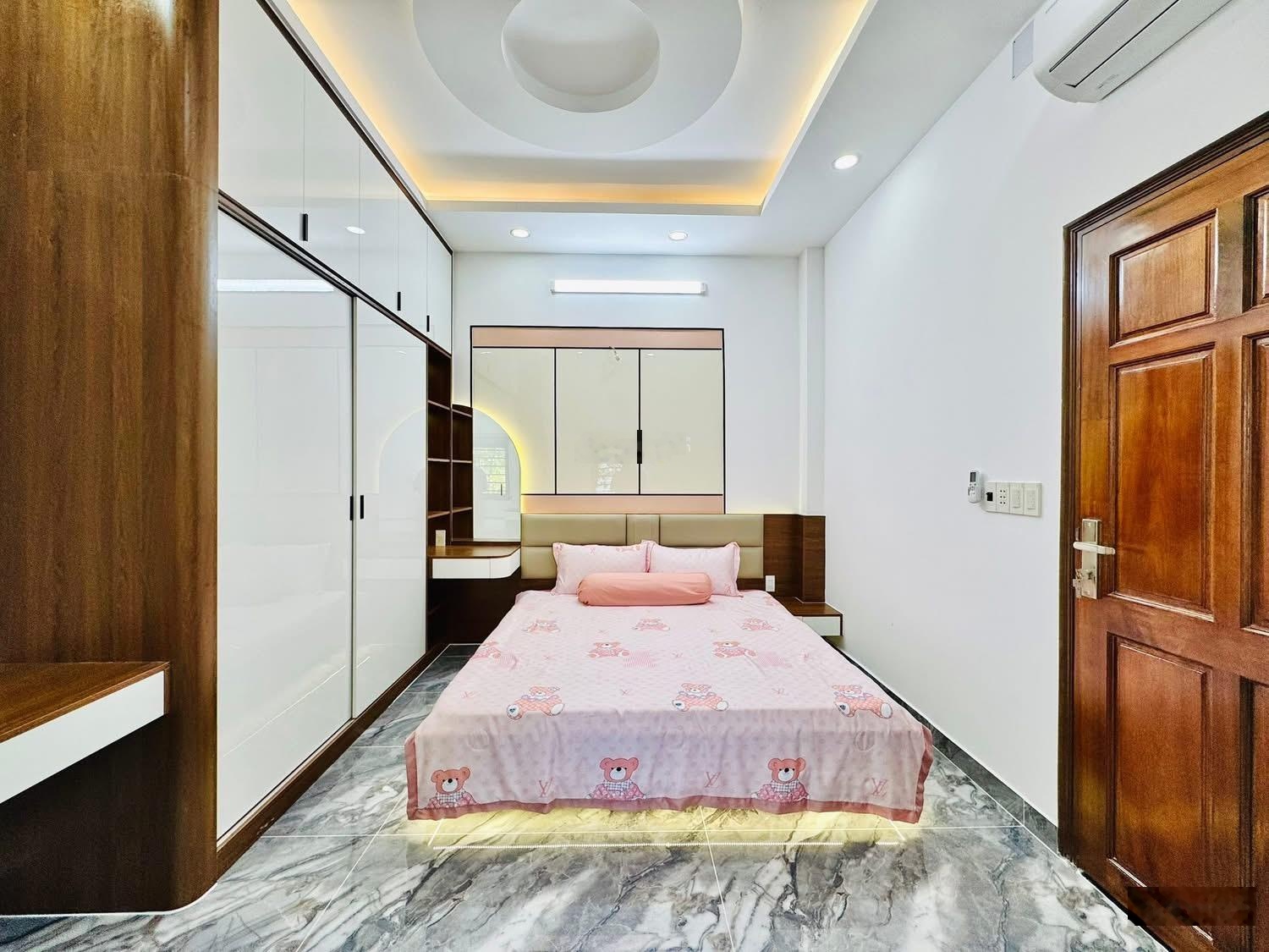 Siêu phẩm nhà phố ngang 5m ngay đồng nai, phường 15, quận 10 - chốt giá 7 tỷ 310/ 75m2 - 3 lầu, 4pn