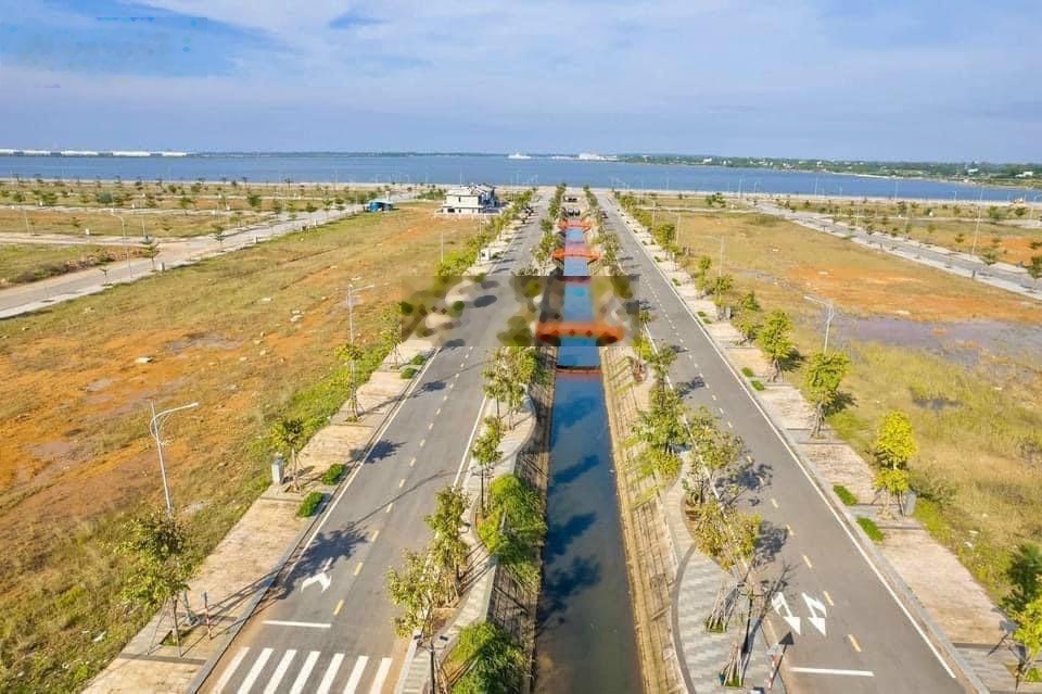 Vịnh An Hoà - Lô kề góc ngã tư sạch đẹp, chỉ 1,67 tỷ - LH 0905009771