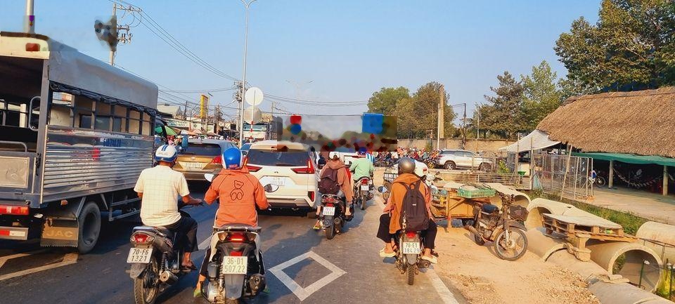 BÁN ĐẤT LỘC NINH FULL THỔ CƯ 5X25m chỉ 370 Triệu Sổ Sẵn ALO CHỐT chính chủ 0763914309