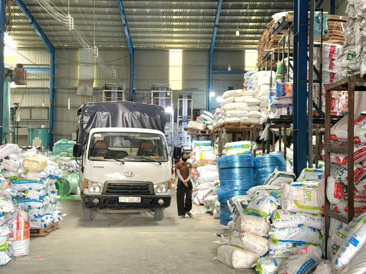 Cho thuê kho xưởng có trạm điện (xưởng y hình) lh 0932832568