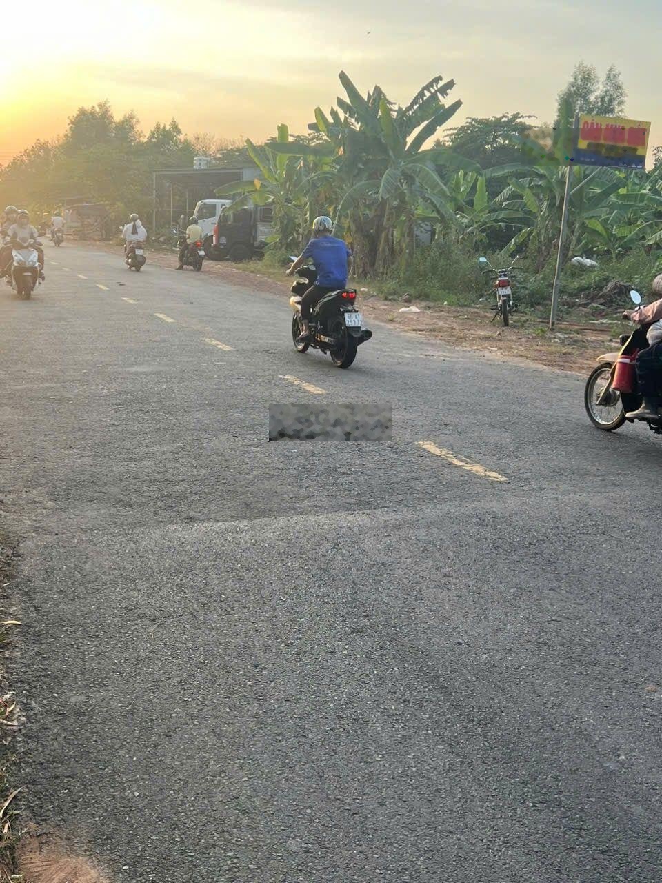 Đất ngay chợ Tự Phát, Chánh Phú Hòa,Bến Cát,Bình Dương