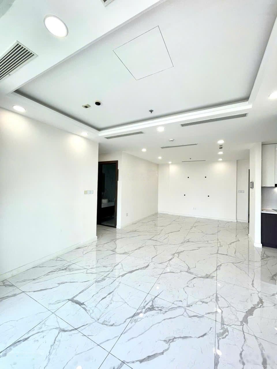 Bán căn hộ 4PN, 132m2 tại Sunshine Sky City, Phú Thuận, Q7, HCM, giá 8,9 tỷ, view đẹp, Hang Hiếm