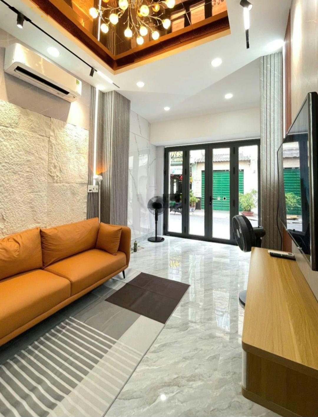Vị trí siêu Vip, Ngay Lê Văn Sỹ, con đường huyết mạch đi trung tâm, 45m2, chỉ hơn 6tỷ