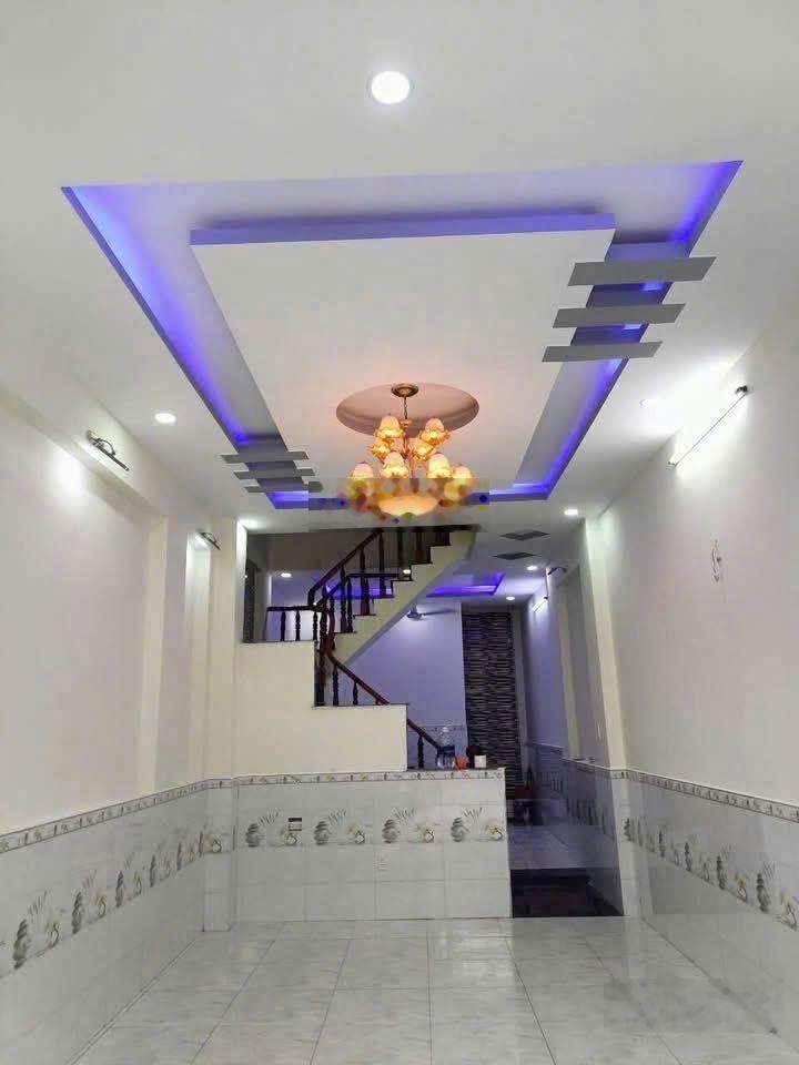 Bán RẺ nhà 1 trệt 2 lầu gần chợ Phú Phong, Bình Chuẩn, Thuận An