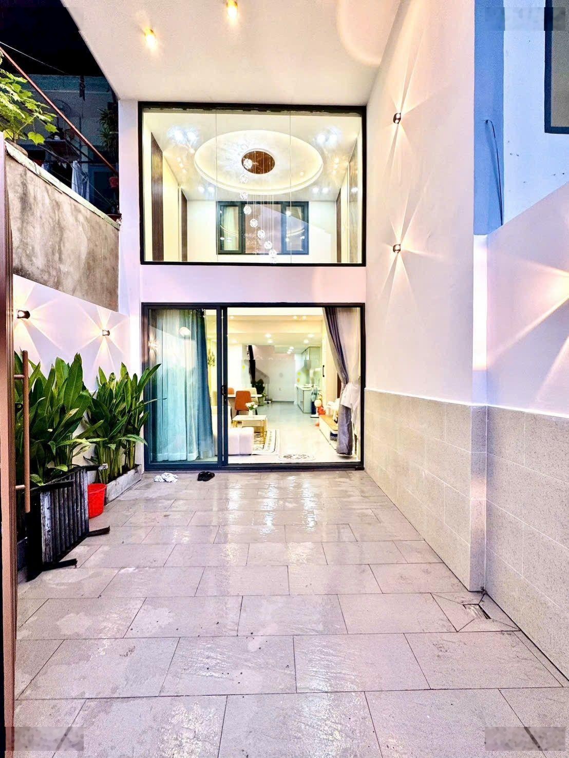 Mặt tiền Thích Bửu Đăng, Gò Vấp, HXH 7m, 5 tầng full nội thất. DT chuẩn 4x15m. Giảm 500tr còn 8,55t