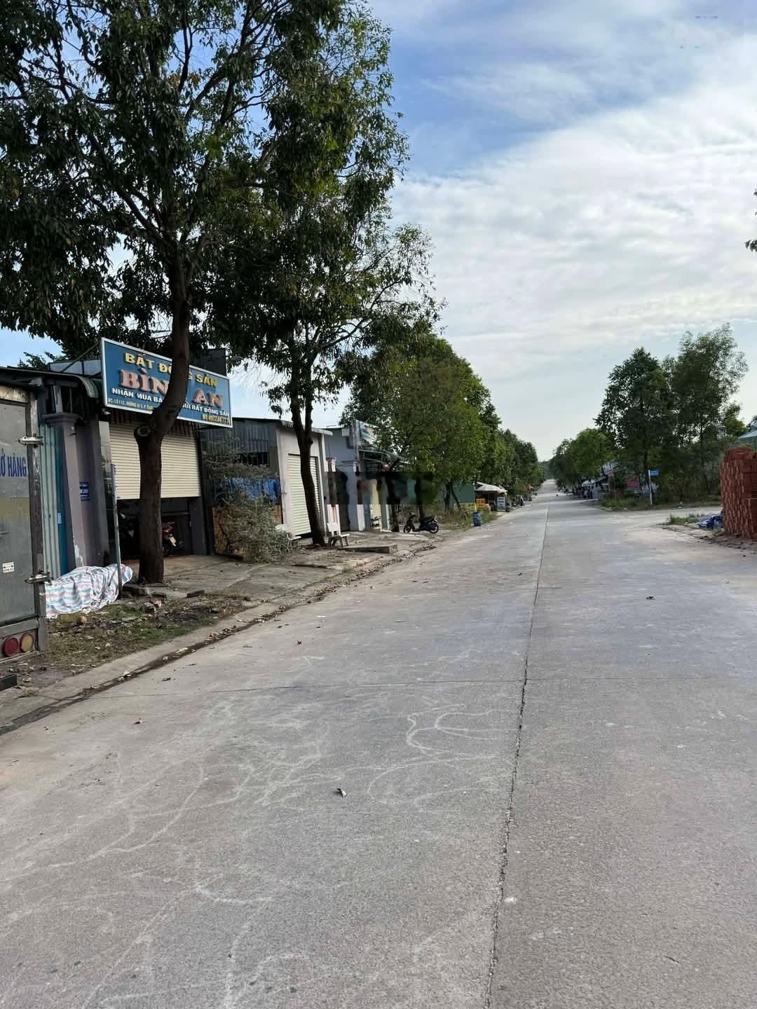 Chỉ 530 triệu có ngay lô đất đường NA5, P. Mỹ Phước, Bến Cát cách KCN Mỹ Phước 200m, đường nhựa 9m.