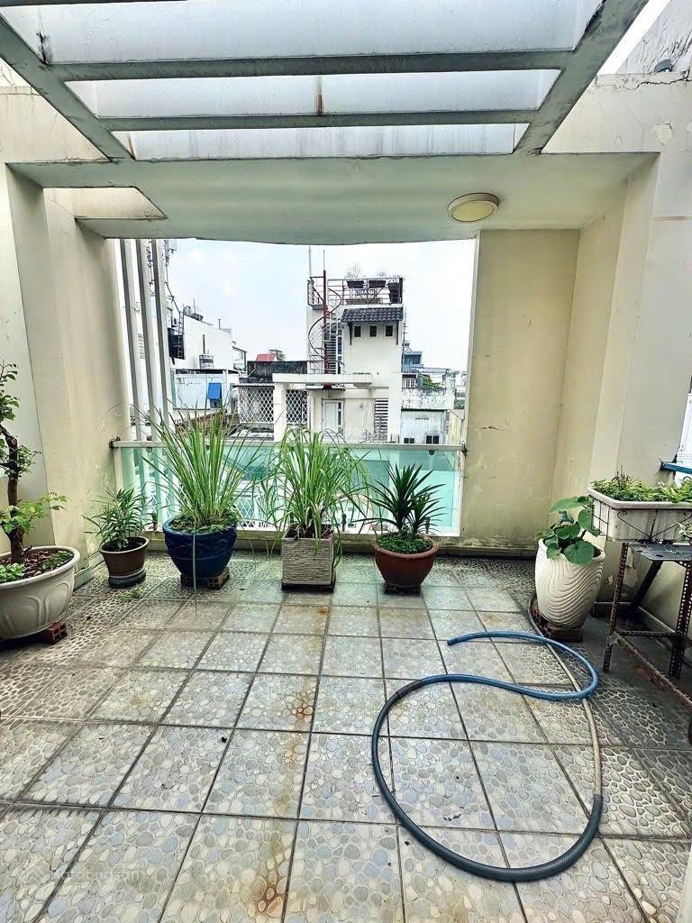 Thật tiếc nếu không mua- 4 tầng- 64m2- phan huy ích -p15-tân bình- cách trường chinh 200m chỉ 7.65t